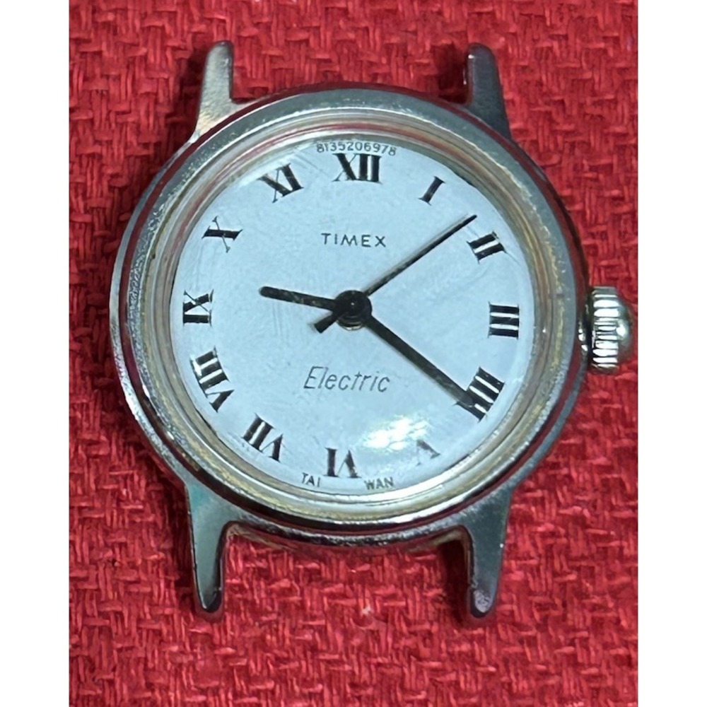 Timex Women's Silver Toned Analog Watch Only No Strap/ Band, Needs Batteries